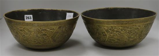 A pair of Chinese bronze bowls, early 20th century,